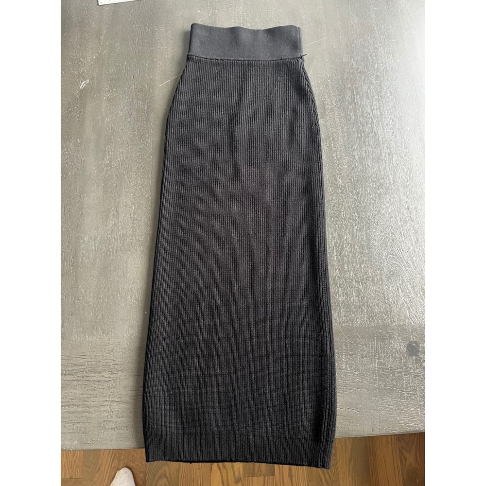 Wilfred Free Aritzia Black Ribbed Knit Maxi Skirt Italian Yarn XXS Bodycon